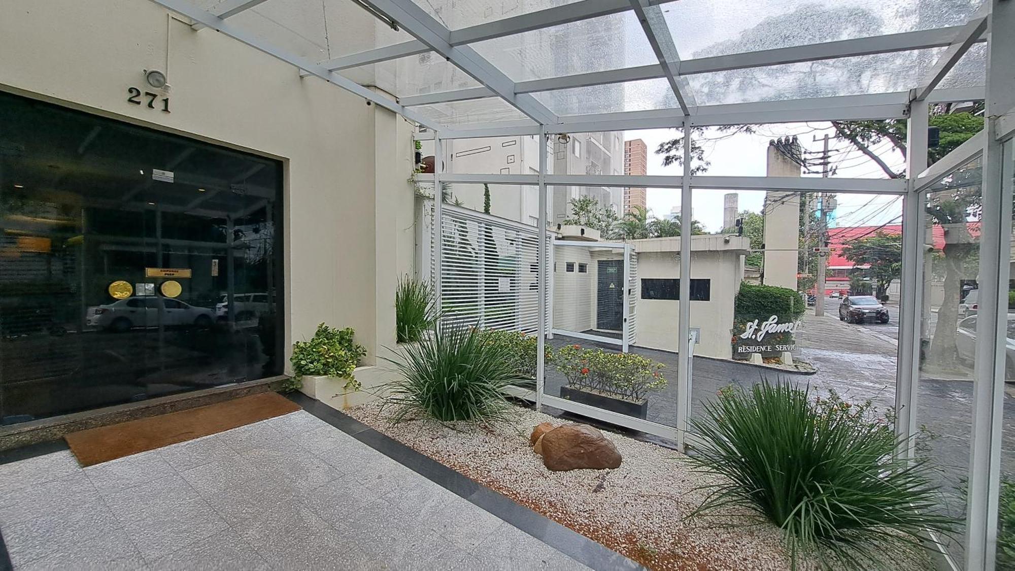 Flat Confortavel - Academia - Piscina - Garagem - Melhor Localizacao Do Itaim Bibi Sao Paulo Exterior photo